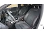 Mercedes-Benz B-klasse 220 192pk AMG line Burmeister Widescreen pdc Led Keyless *85293km* Cruise Trekhaak 18 inch LM *NL auto*