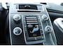 Volvo V60 T3 Automaat R Design | Standkachel | Stoelverwarming voorzijde | Parkeersensoren achter | Cruise Control | Bluetooth telefoonvoorbereiding