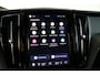 Volvo XC60 2.0 T6 Plug-in hybrid AWD Ultimate Black Edition / Opendak / Harmankardon / Memory / Trekhaak