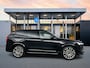 Volvo XC90 T8 Ultra Black Edition Executive | Heico Body Kit | Heico Uitlaatsysteem | Heico Spacers | Heico Selected Level | 22" | Luchtvering | B&W | Nappa Leder