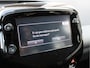 Peugeot 108 1.0 e-VTi Allure Automaat /Camera/15'LM/Carplay/LED/Climate control/CV/Bluetooth/ISOFIX/NAP! 2e eig!