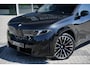 BMW iX3 50 xDrive 113 kWh l M Sportpakket Pro l Trekhaak l Panoramadak l AC charging 22kW l Innovation Pack l