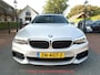 BMW 5-Serie Touring 520i TREKHAAK / M-PAKKET / SCHUIF-KANTELDAK / SPORTSTOEL /