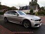 BMW 5-Serie Touring 520i M-PAKKET / PANODAK / SPORTLEER / TREKHAAK