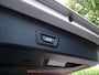 BMW 5-Serie Touring 520i TREKHAAK / M-PAKKET / SCHUIF-KANTELDAK / SPORTSTOEL /