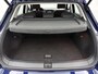 Volkswagen T-Roc 1.5 TSI Style | ACHTERUITRIJCAMERA | TREKHAAK | NAVIGATIE | APPLE CARPLAY / ANDROID AUTO | ALL SEASON BANDEN | CLIMATE CONTROL