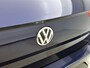 Volkswagen T-Roc 1.5 TSI Style | ACHTERUITRIJCAMERA | TREKHAAK | NAVIGATIE | APPLE CARPLAY / ANDROID AUTO | ALL SEASON BANDEN | CLIMATE CONTROL