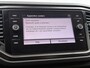 Volkswagen T-Roc 1.5 TSI Style | ACHTERUITRIJCAMERA | TREKHAAK | NAVIGATIE | APPLE CARPLAY / ANDROID AUTO | ALL SEASON BANDEN | CLIMATE CONTROL