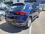 Volkswagen T-Roc 1.5 TSI Style | ACHTERUITRIJCAMERA | TREKHAAK | NAVIGATIE | APPLE CARPLAY / ANDROID AUTO | ALL SEASON BANDEN | CLIMATE CONTROL