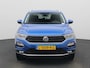 Volkswagen T-Roc 1.5 TSI Style Business 150 PK| Origineel Nederlands | 1e Eigenaar | Trekhaak | Navigatie | Stoelverwarming | Parkeersensoren | Digitale Cockpit Pro | Buitenspiegels Elektrisch Inklapbaar