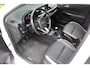 Kia Picanto 1.0 MPi DynamicLine 67PK | Navigatie | Parkeercamera | Lederen bekleding