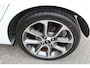 Kia Picanto 1.0 MPi DynamicLine 67PK | Navigatie | Parkeercamera | Lederen bekleding