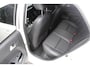 Kia Picanto 1.0 MPi DynamicLine 67PK | Navigatie | Parkeercamera | Lederen bekleding