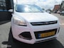 Ford Kuga 1.6 Titanium 126dkm Airco Cruise Trekhaak 2000KG!