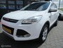 Ford Kuga 1.6 Titanium 126dkm Airco Cruise Trekhaak 2000KG!