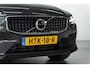 Volvo V60 Cross Country V60 B5 250PK Plus Bright Cross Country | Trekhaak | Adap cruise | Getint Glas | 19'' | Stoel verw.