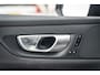 Volvo V60 Cross Country V60 B5 250PK Plus Bright Cross Country | Trekhaak | Adap cruise | Getint Glas | 19'' | Stoel verw.