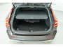 Volvo V60 Cross Country V60 B5 250PK Plus Bright Cross Country | Trekhaak | Adap cruise | Getint Glas | 19'' | Stoel verw.