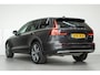 Volvo V60 Cross Country V60 B5 250PK Plus Bright Cross Country | Trekhaak | Adap cruise | Getint Glas | 19'' | Stoel verw.