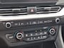 Kia Niro Hybrid 1.6 GDi DynamicPlusLine | Navigatie/Android/Apple Carplay | LM Velgen 18" | Voorstoelen + Stuur Verwarmd | Cruise Control Adaptief | Dodehoekdetectie | Airco |
