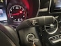 Mercedes-Benz C-klasse 180 PRESTIGE AUTOMAAT NAVIGATIE STOELVERWARMING CRUISE CONTROL BLUETOOTH TELEFOON MEDIA VOORBEREIDING RIJSTROOKSENSOREN DODEHOEKSENSOREN PDC ZEER MOOI !! ZWARTE GRILLE- DIFFUSERS UITLAATSYSTEEM MET KLEPSYSTEEM