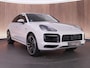 Porsche Cayenne 3.0 E-Hybrid |sportdesign|krijt|panoramadak|Bose|PASM|sportuitlaat|memory|Apple Carplay|blind spot|PDLS|360 camera|stoelverwarming|22" sport classic|