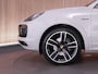 Porsche Cayenne 3.0 E-Hybrid |sportdesign|krijt|panoramadak|Bose|PASM|sportuitlaat|memory|Apple Carplay|blind spot|PDLS|360 camera|stoelverwarming|22" sport classic|