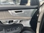Volvo XC90 T8 Plug-in hybrid AWD Ultra Dark | Executive Edition | Luchtvering | Bowers & Wilkins | Trekhaak | Massage Stoelen |