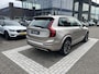 Volvo XC90 T8 Plug-in hybrid AWD Ultra Dark | Executive Edition | Luchtvering | Bowers & Wilkins | Trekhaak | Massage Stoelen |