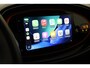 Toyota Aygo X 1.0 VVT-i S-CVT Limited | Stoelverwarming | LED | Adaptive Cruise | Apple Carplay / Android Auto | Keyless | Parkeersensoren voor/achter | Clima | Camera | 18 inch