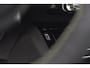 Peugeot e-2008 EV GT 54 kWh | 11 KW Lader | Warmtepomp | Camera | Alcantara Pakket | Stoelmassage