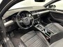 Volkswagen Passat Variant 1.4 TSI GTE Highline PANO TREKHAAK NAVI CRUISE.