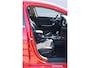 Kia Ceed 1.4 T-GDi DynamicPlusLine AUTOMAAT STOEL- STUURVERWARMING, EXTRA GETINT GLAS, NAVIGATIE