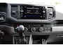 Volkswagen Crafter 35 2.0 TDI L3H3 PB Edition Camera, Cruise, Carplay, Carplay, Sensoren, geveerde stoel, Trekhaak, 140pk, Automaat, Multimedia, Uniek!