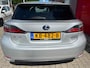 Lexus CT 200h F-Sport Line Automaat / Elektr. memo stoel / Leder / DAB / Xenon / 17" / Keyless / Camera / Dealer onderhouden