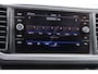 Volkswagen Crafter 35 2.0 TDI L3H3 Black Edition Camera, Adaptieve Cruise, Carplay, LED, Trekhaak, Voorruitverwarming, Sensoren, 177pk, Automaat, Uniek!