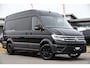 Volkswagen Crafter 35 2.0 TDI L3H3 Black Edition Camera, Adaptieve Cruise, Carplay, LED, Trekhaak, Voorruitverwarming, Sensoren, 177pk, Automaat, Uniek!