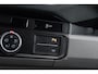Volkswagen Crafter 35 2.0 TDI L3H3 Black Edition Camera, Adaptieve Cruise, Carplay, LED, Trekhaak, Voorruitverwarming, Sensoren, 177pk, Automaat, Uniek!