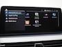 BMW 5-Serie Touring 530e | Panoramadak | Leder | Camera | Sfeerlicht | Keyless | Stoelverwarming | Cruise | Carplay