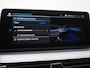 BMW 5-Serie Touring 530e | Panoramadak | Leder | Camera | Sfeerlicht | Keyless | Stoelverwarming | Cruise | Carplay