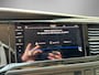 Volkswagen Transporter 2.0 TDI 150pk DSG L2H3 28 Bulli · Camera · Apple/Android Car Play · Trekhaak · Adaptive Cruise Control · Alarmklasse 3 · Navigatie · Elek. Inklapbare Spiegels ·