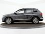 Volkswagen Tiguan 1.4 TSI 245pk DSG eHybrid Life Business · Apple/Android Car Play · Wegklapbare Trekhaak · Navigatie · P-Sensoren · Stoel-& Stuurverwarming · 17'' Inch ·