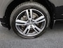 Volvo XC60 2.0 B5 Momentum Exclusive | Pano | Trekhaak | Head Up | 360 Camera | Blis | 20'' | Prijs Rijklaar!!