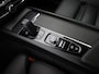 Volvo XC60 2.0 B5 Momentum Exclusive | Pano | Trekhaak | Head Up | 360 Camera | Blis | 20'' | Prijs Rijklaar!!
