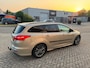 Ford Focus Wagon 1.5 ST-Line Navigatie, Trekhaak,Dealer Onderhoud