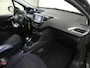 Peugeot 208 1.2 PureTech Signature - Trekhaak - Airco - Dealer Onderhouden