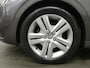 Peugeot 208 1.2 PureTech Signature - Trekhaak - Airco - Dealer Onderhouden