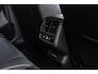 Volkswagen T-Roc R-Line First Edition | 'App-Connect' draadloze smartphone integratie | 30,5 cm display met 2D en 3D weergave | Automatische afstandsregeling (Adaptive Cruise Control)