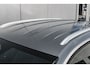 Volkswagen T-Roc R-Line First Edition | 'App-Connect' draadloze smartphone integratie | 30,5 cm display met 2D en 3D weergave | Automatische afstandsregeling (Adaptive Cruise Control)