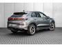 Volkswagen T-Roc R-Line First Edition | 'App-Connect' draadloze smartphone integratie | 30,5 cm display met 2D en 3D weergave | Automatische afstandsregeling (Adaptive Cruise Control)
